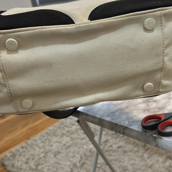 Chanel marshmallow bag - Picture 6 of 12